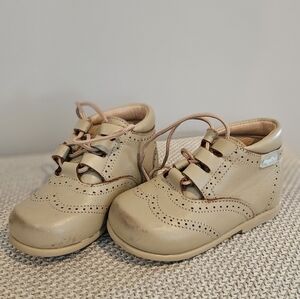 Angelitos Size 5us Tan